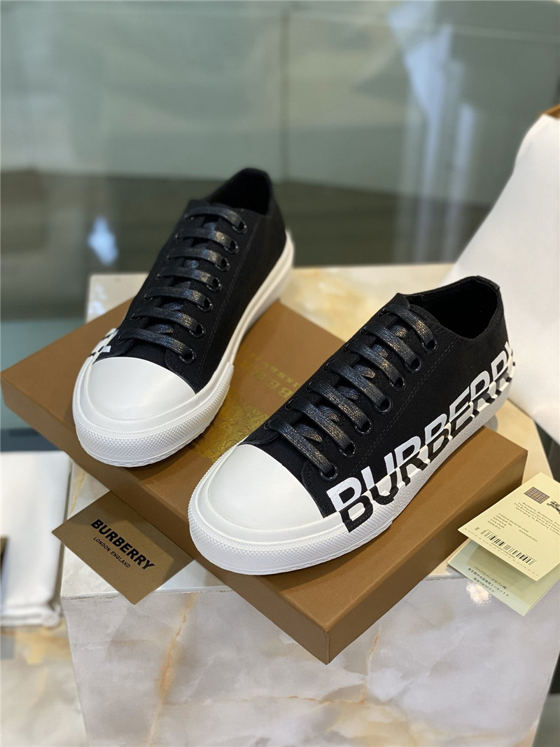 olcson Burberry sneakers women elado Uzlet utanzat budapest replika YSL penztarca magyarorszag Tommy vasarlas Nike sapka Christian Louboutin online vasarlas